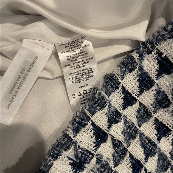 Lightly worn LOFT Skirt Size 8 - Picture 5 of 5